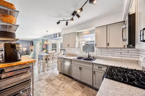 Kitchen - 125 Picardy Ln, Wheeling, IL 60090 photo 1 of 3
