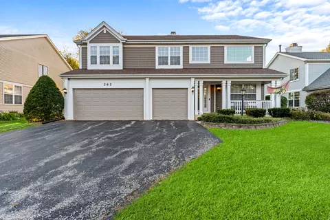 262 Lenox Ln, Mundelein, IL 60060