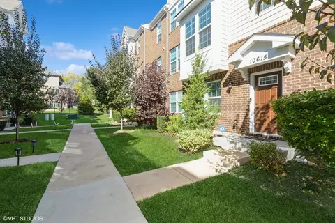 10615 Paige Cir, Orland Park, IL 60462