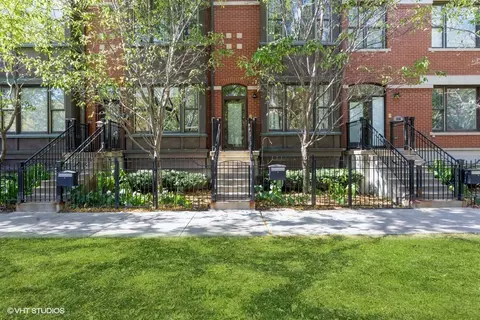 1340 S Indiana Ave, Chicago, IL 60605