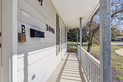Exterior - 300 A Shelbourne Dr, Normal, IL 61761 photo 3 of 7