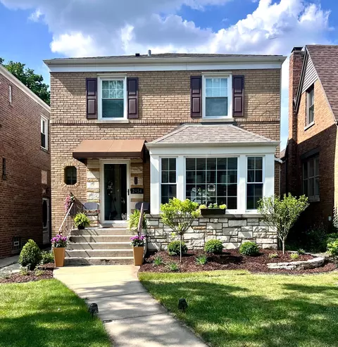 2454 W 107th St, Chicago, IL 60655