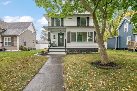1218 S 5th Ave, Kankakee, IL 60901