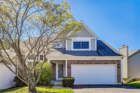 6016 Golfview Dr, Gurnee, IL 60031