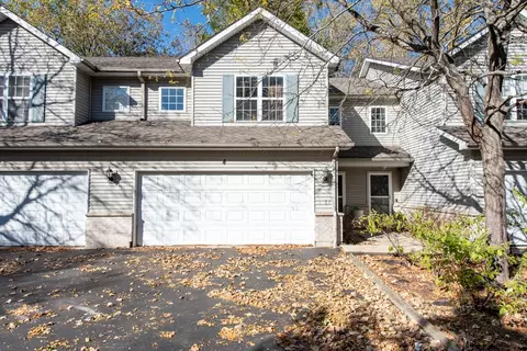 806 82nd St #4, Kenosha, WI 53143