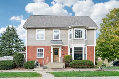 1900 N 74th Ct, Elmwood Park, IL 60707