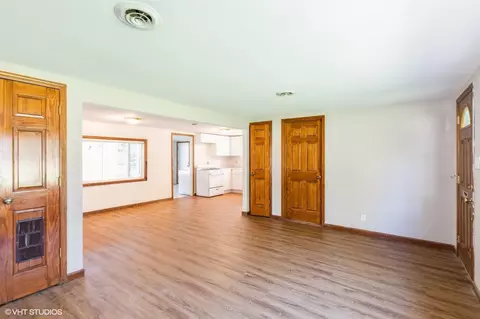 3531 Kings Rd, Steger, IL 60475 photo 3