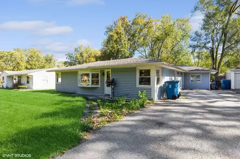 3531 Kings Rd, Steger, IL 60475