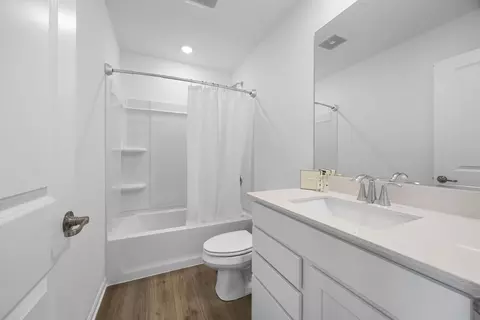 534 Wolverine Dr, Aurora, IL 60502 photo 13