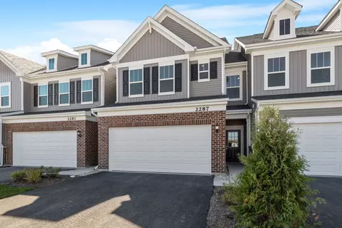 2287 Ryegrass Ln #66004, Bolingbrook, IL 60490