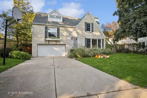 12 Briar Rd, Golf, IL 60029 photo 2