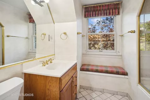 12 Briar Rd, Golf, IL 60029 photo 18