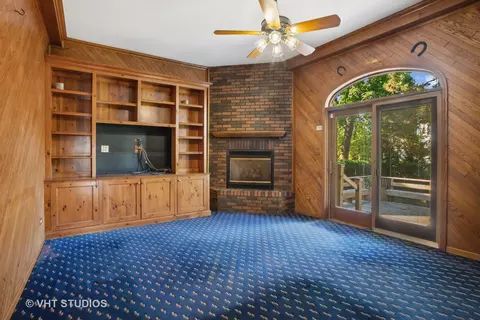 12 Briar Rd, Golf, IL 60029 photo 8