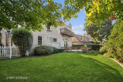 12 Briar Rd, Golf, IL 60029 photo 28