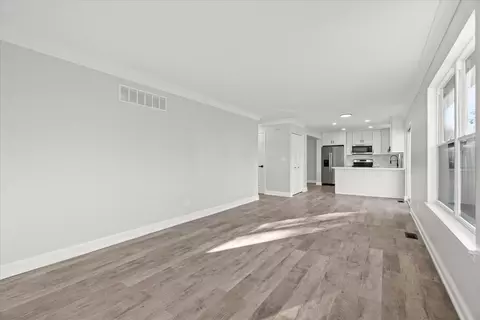 Living - 5610 Cider Grove Ct, Plainfield, IL 60586 photo 3 of 4