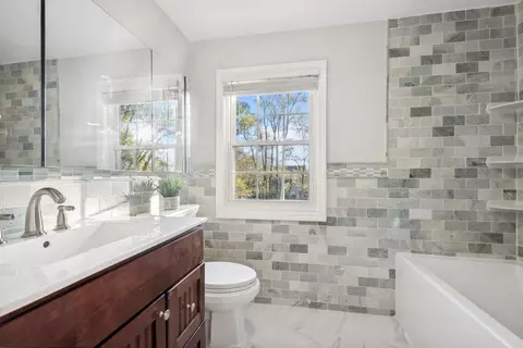 Bath - 3328 Lyons St, Evanston, IL 60203 photo 2 of 3