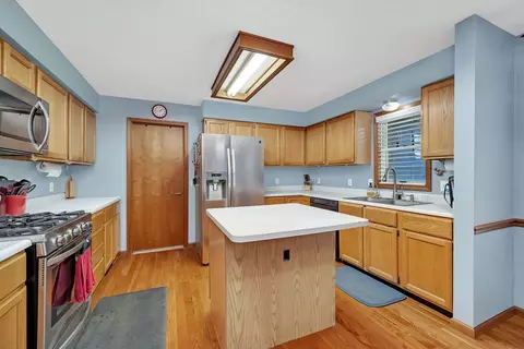 450 S Division St, Braidwood, IL 60408 photo 7