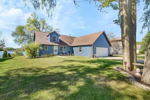 450 S Division St, Braidwood, IL 60408 photo 2