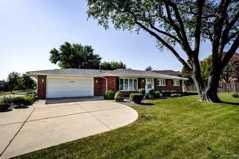 10941 W 167th St, Orland Park, IL 60467