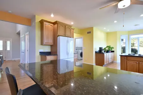Kitchen - 25255 S Chennault Ave, Monee, IL 60449 photo 8 of 8