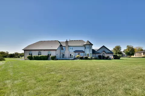 Exterior - 25255 S Chennault Ave, Monee, IL 60449 photo 8 of 12