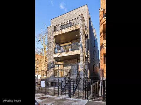 1087 N Marshfield Ave #2, Chicago, IL 60622