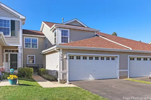 388 N Carlisle Ct, Round Lake, IL 60073