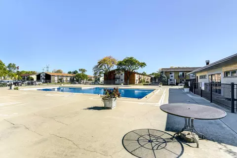 8900 David Pl #1E, Des Plaines, IL 60016 photo 25