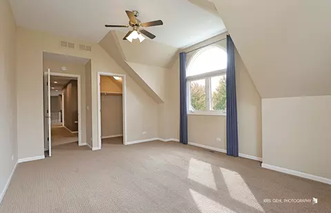 Bedroom - 1069 Reddington Dr, Aurora, IL 60502 photo 9 of 12