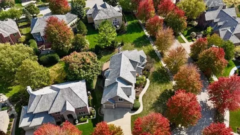 View/Area - 1069 Reddington Dr, Aurora, IL 60502 photo 4 of 7