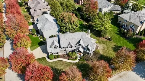 View/Area - 1069 Reddington Dr, Aurora, IL 60502 photo 1 of 7