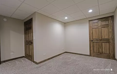 Bedroom - 1069 Reddington Dr, Aurora, IL 60502 photo 12 of 12