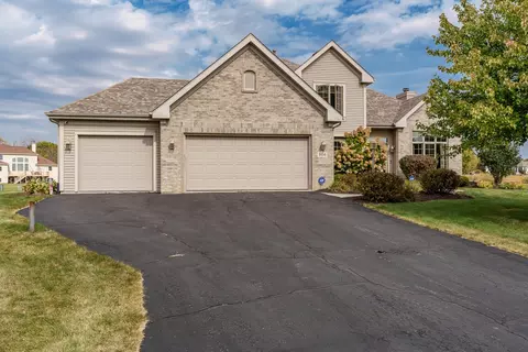 506 Pebble Beach Ct, Belvidere, IL 61008