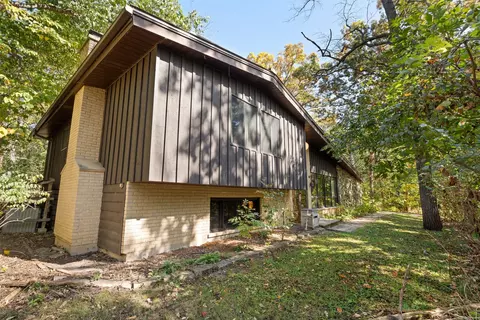 18530 W Brooke Ave, Grayslake, IL 60030