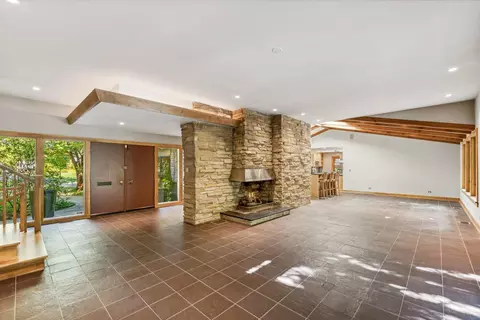 1045 Forest Ave, River Forest, IL 60305 photo 4