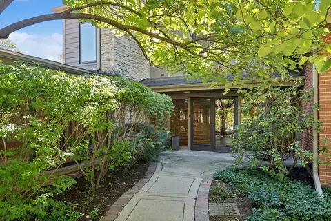 1045 Forest Ave, River Forest, IL 60305 photo 3
