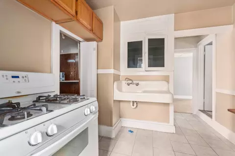 Kitchen - 243 E North Ave, Elmhurst, IL 60126 photo 1 of 3