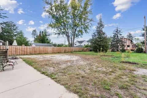 Exterior - 243 E North Ave, Elmhurst, IL 60126 photo 5 of 5