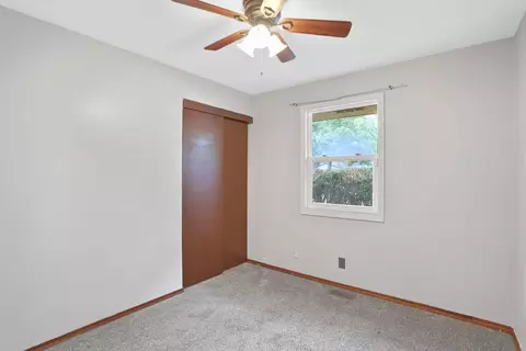 1504 Williamsburg Dr, Champaign, IL 61821 photo 7