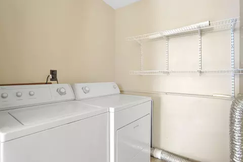 1504 Williamsburg Dr, Champaign, IL 61821 photo 20