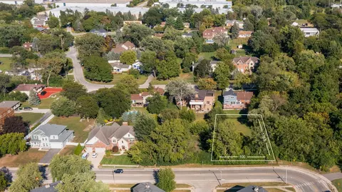35 Plum Grove Rd, Roselle, IL 60172 photo 5