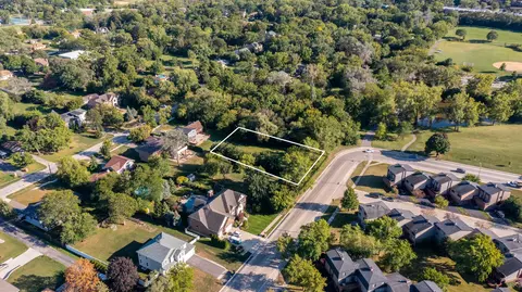 35 Plum Grove Rd, Roselle, IL 60172 photo 13