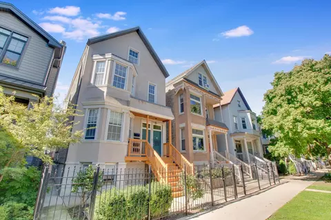 3304 N Hamilton Ave, Chicago, IL 60618