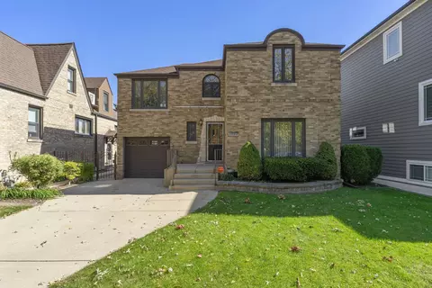 3533 Maple Ave, Berwyn, IL 60402