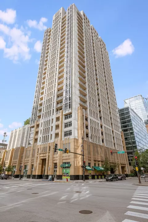 1400 S Michigan Ave #1012, Chicago, IL 60605