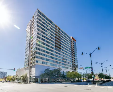 659 W Randolph St #910, Chicago, IL 60661