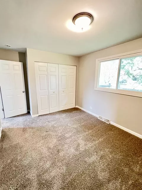 3245 191st St, Lansing, IL 60438 photo 9