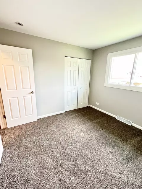 3245 191st St, Lansing, IL 60438 photo 13