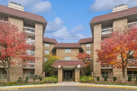 1280 Rudolph Rd #3M, Northbrook, IL 60062