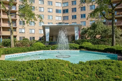 6833 N Kedzie Ave #1403, Chicago, IL 60645